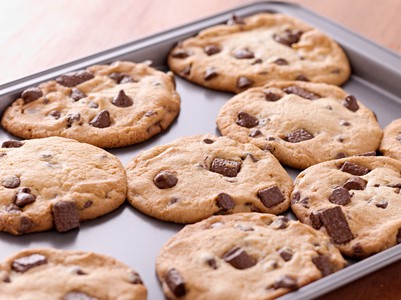 bake cookies